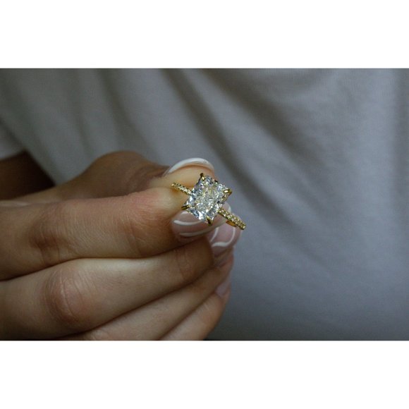 Radiant Cut Engagement Ring, 3 CT Radiant Cut Wedding Ring - Picture 8 of 9